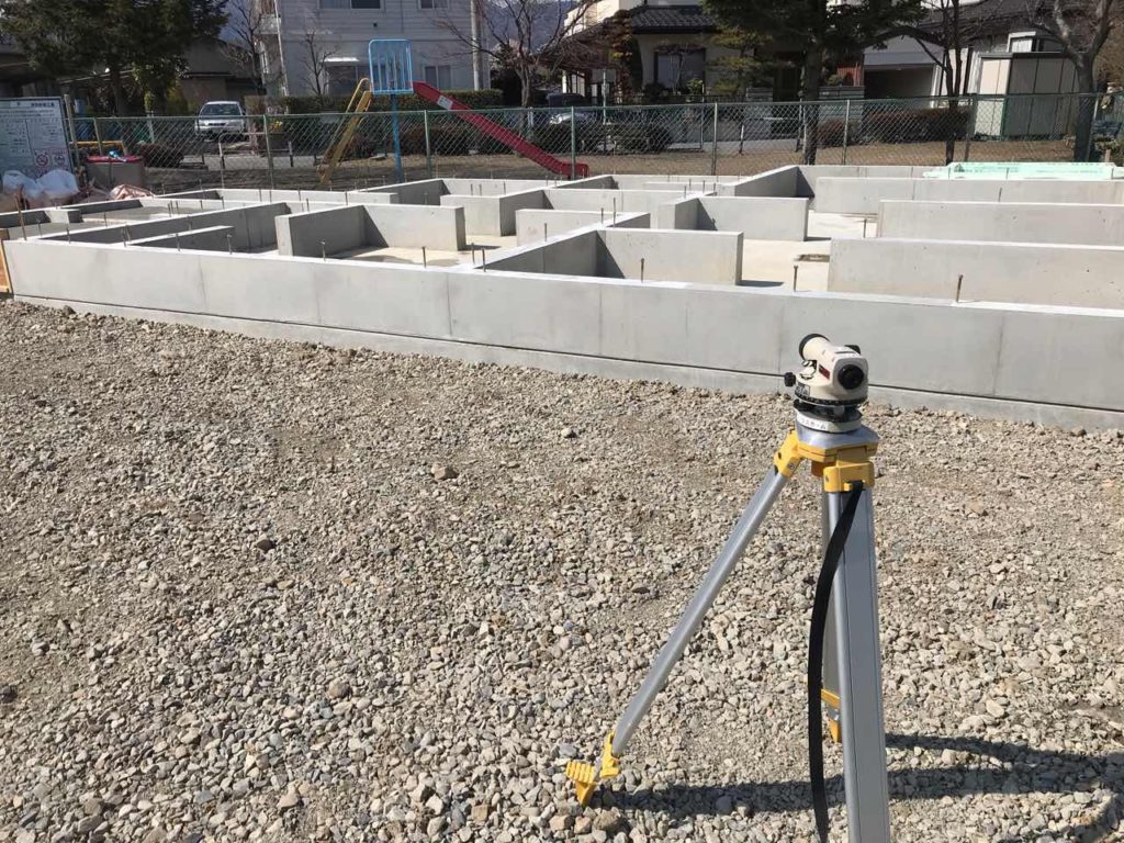 長野市f様邸 基礎天端レベル 確認 長野県 長野市の子育て世代の安くていい家専門店 アトラスホーム