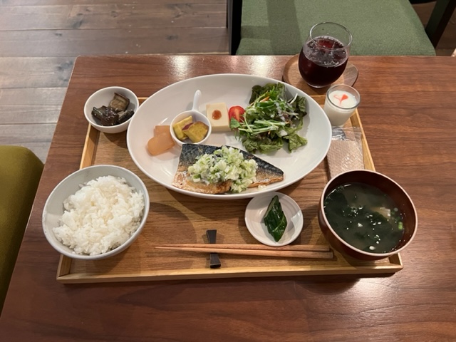 新小路カフェ