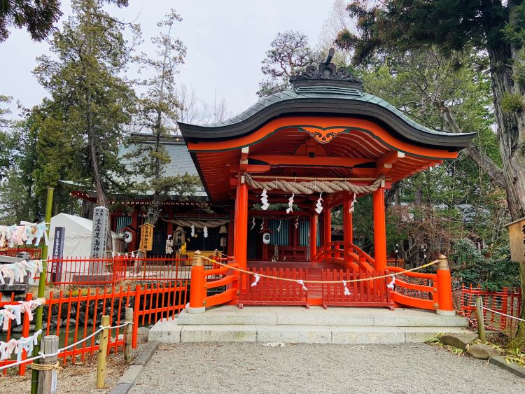 生島足島神社