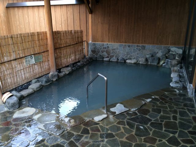 野沢温泉　麻釜（おがま）温泉公園ふるさとの湯