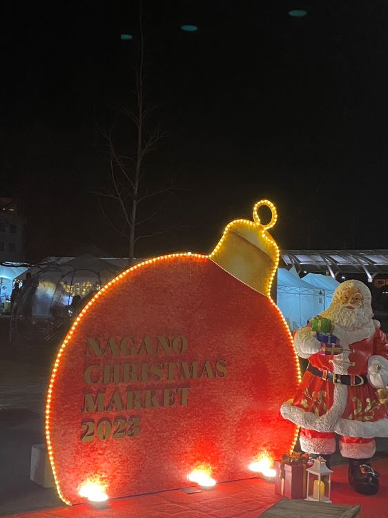 長野駅東口　クリスマスマーケット