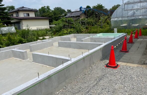 須坂市　基礎工事現場
