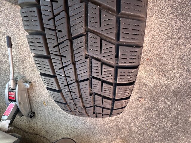 スタッドレスタイヤに交換